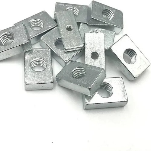 Tuercas cuadradas y rectangulares M5-M8 - 2