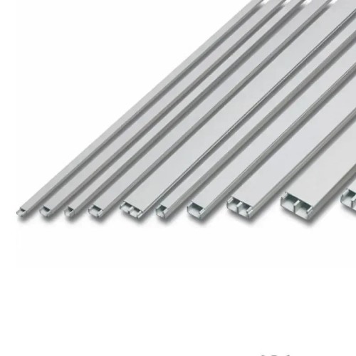 Canaleta adhesiva con tapa 7x12 mm 2 metros Famatel 71518A - 1