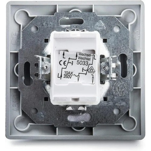 Doble Conmutador empotrado de aluminio 10A 250V Famatel 9403 - 8