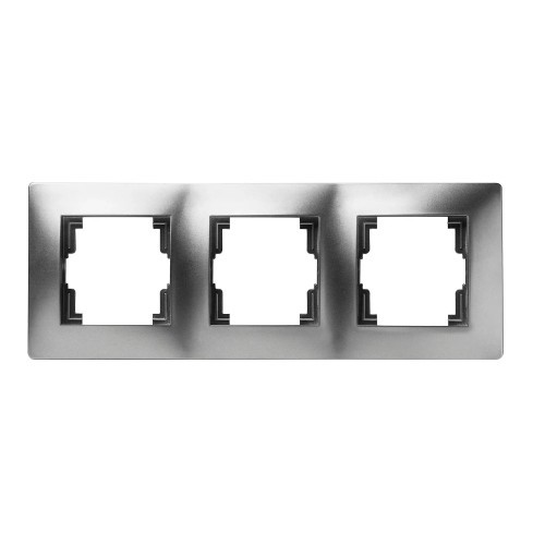 Marco triple de aluminio empotrado Famatel 9221 - 1