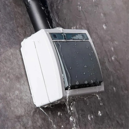 Interruptor Conmutador de superficie estanco IP54 Famatel 19075 - 6 Interruptor Conmutador de superficie estanco IP54 Famatel 19075 - 6