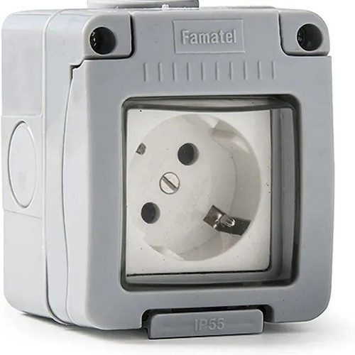 Base enchufe de superficie estanco IP55 Famatel 19068 - 1 Base enchufe de superficie estanco IP55 Famatel 19068 - 1