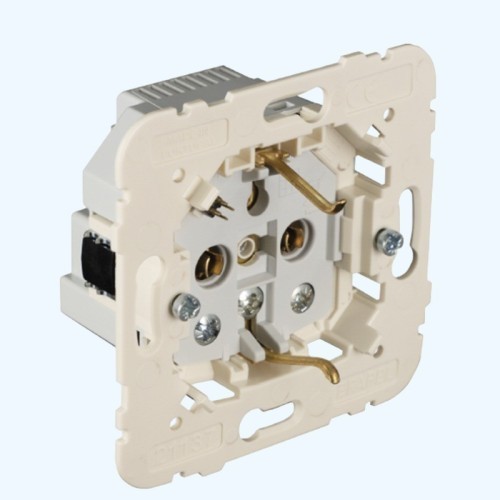 Base Enchufe Schuko con USB 16A 21137 Mec 21 Efapel - 1