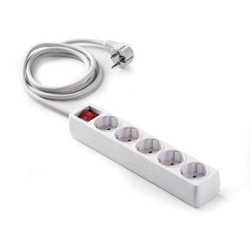 Regleta de 5 Enchufes TT c/Int 1,5m Blanco Famatel 9/705