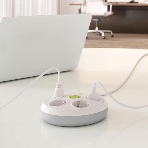 Base Redonda 4 Tomas + 2 USB TT 3m Blanca Interruptor Famatel 2644/3 Base Redonda 4 Tomas + 2 USB TT 3m Blanca Interruptor Famatel 2644/3