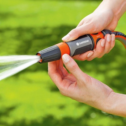 Lanza De Limpieza Polipropileno 4En1 Antialgas AntiUV Anticongelante Gardena Lanza De Limpieza Polipropileno 4En1 Antialgas AntiUV Anticongelante Gardena