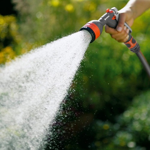 Pistola Riego Limpieza Polipropileno 4en1 AntiUV Antialgas Gardena