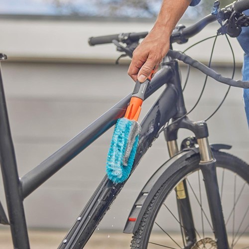 Kit Limpieza Bicicleta Cepillo Champú Wax 18865-34 Gardena Kit Limpieza Bicicleta Cepillo Champú Wax 18865-34 Gardena