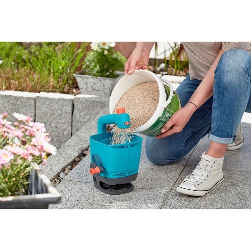 Esparcidor Manual Plástico 100m² Ajustable Verde Gardena Esparcidor Manual Plástico 100m² Ajustable Verde Gardena