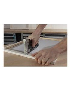 Grapadora Manual Caja Metálica Para Grapas 4-14mm Incluye 1000 Grapas 8mm WOLFCRAFT 2