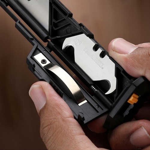 Cúter Recargable Con 10 Hojas Multipropósito Mango Ergonómico Toughbuilt