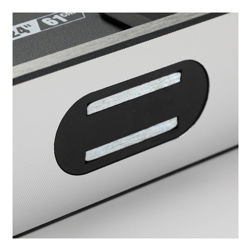 Nivel Magnético Tubular LED 60cm Imán Neodimio Con Pilas TOUGHBUILT