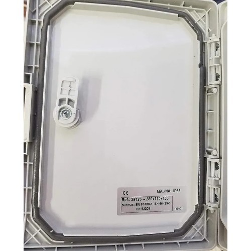 Armario Superficie Magna IP65 Famatel 39123 de 280x210x130mm con llave - 3 Armario Superficie Magna IP65 Famatel 39123 de 280x210x130mm con llave - 3